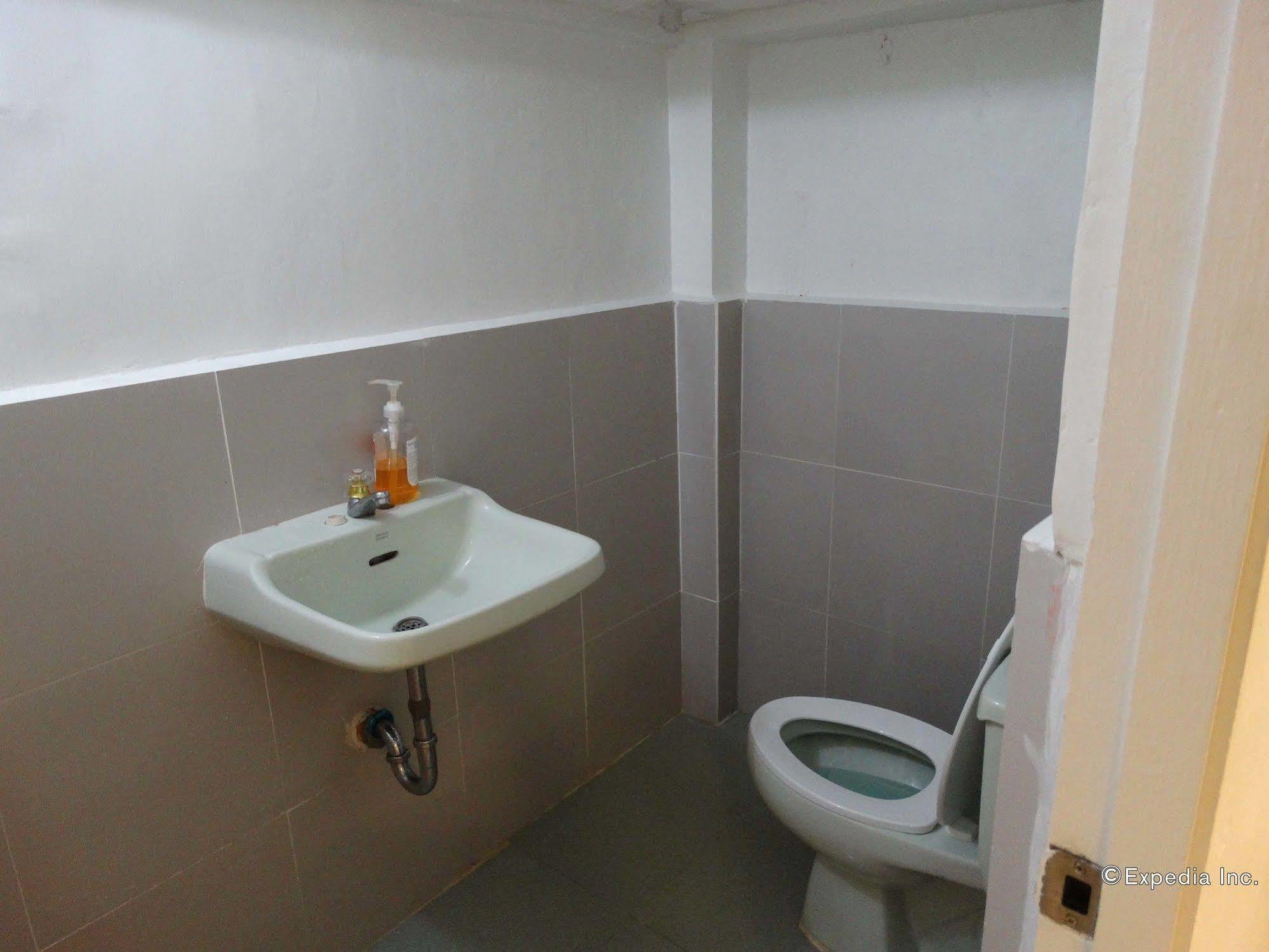 Gaius Inn Manila Kültér fotó